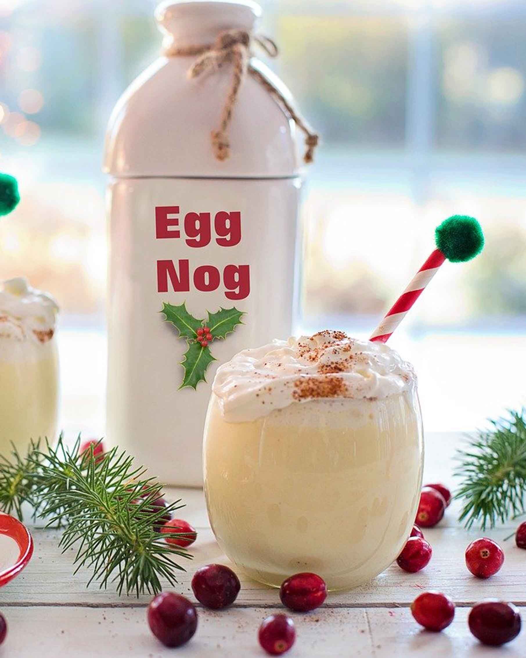 Lait de poule , Eggnog (délicieuse boisson aux saveurs de Noël)